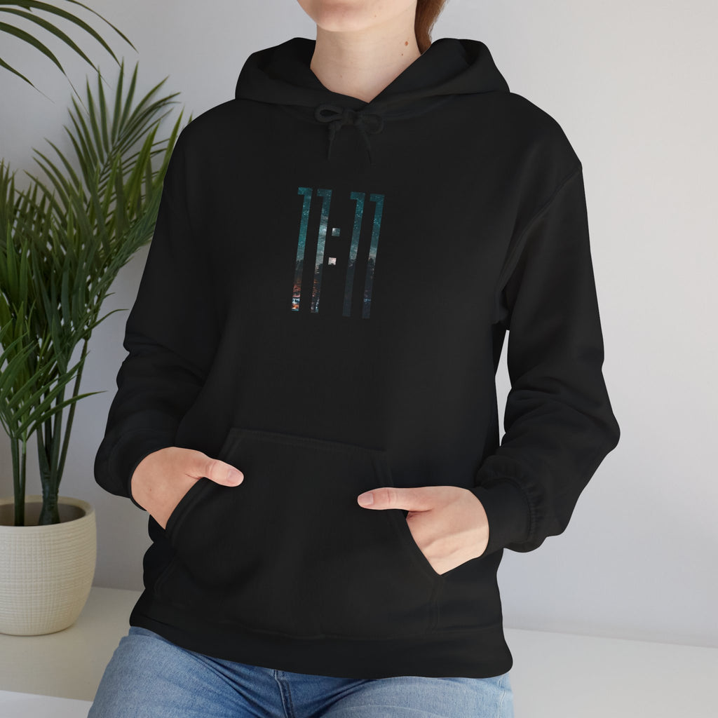 Hope Retro Graphic Hoodie | Oversized Aesthetic & Positive Mental Health Sweatshirt