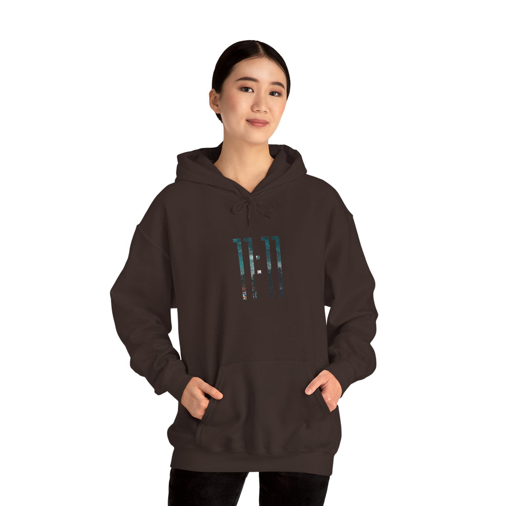 Hope Retro Graphic Hoodie | Oversized Aesthetic & Positive Mental Health Sweatshirt