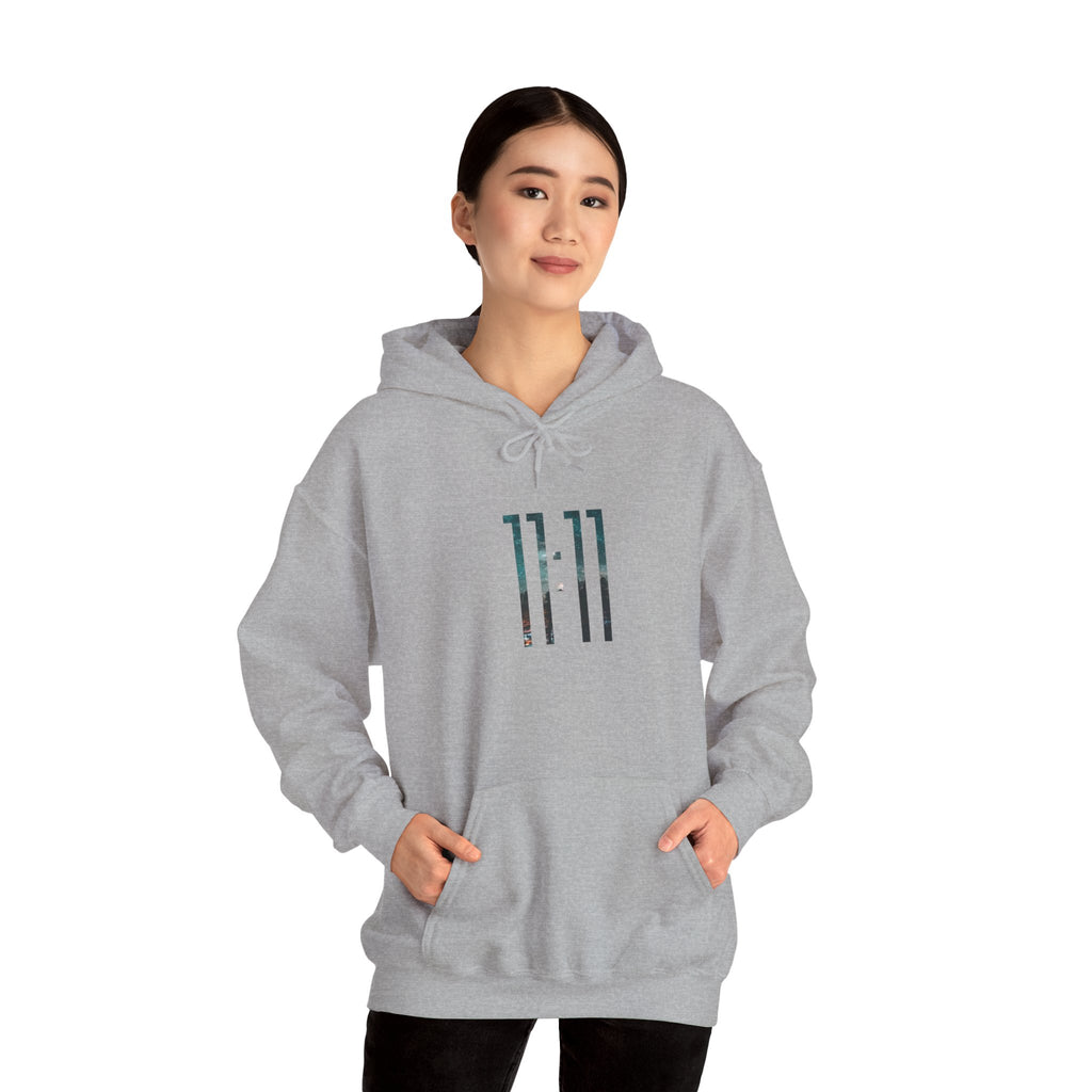 Hope Retro Graphic Hoodie | Oversized Aesthetic & Positive Mental Health Sweatshirt