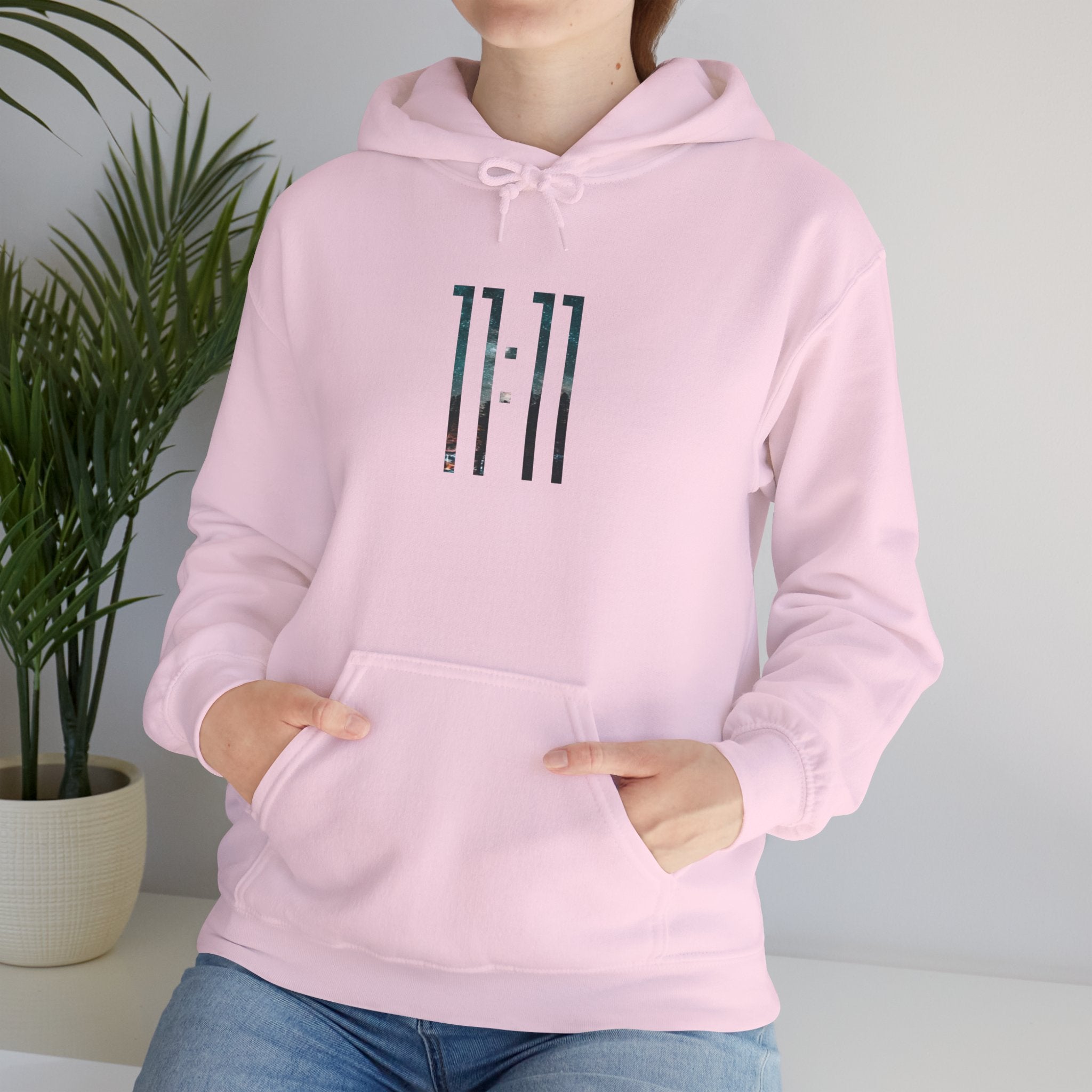 Hope Retro Graphic Hoodie | Oversized Aesthetic & Positive Mental Health Sweatshirt