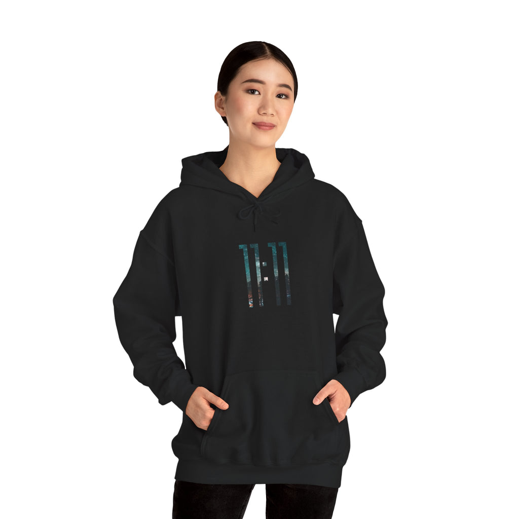 Hope Retro Graphic Hoodie | Oversized Aesthetic & Positive Mental Health Sweatshirt