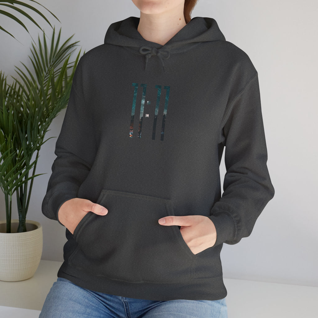 Hope Retro Graphic Hoodie | Oversized Aesthetic & Positive Mental Health Sweatshirt